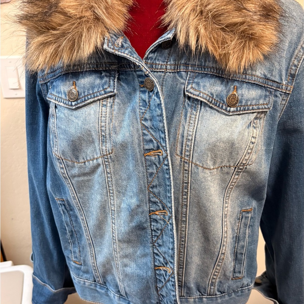 NY&C Faux Fur Collar Denim Jacket – Removable Trim, NWT